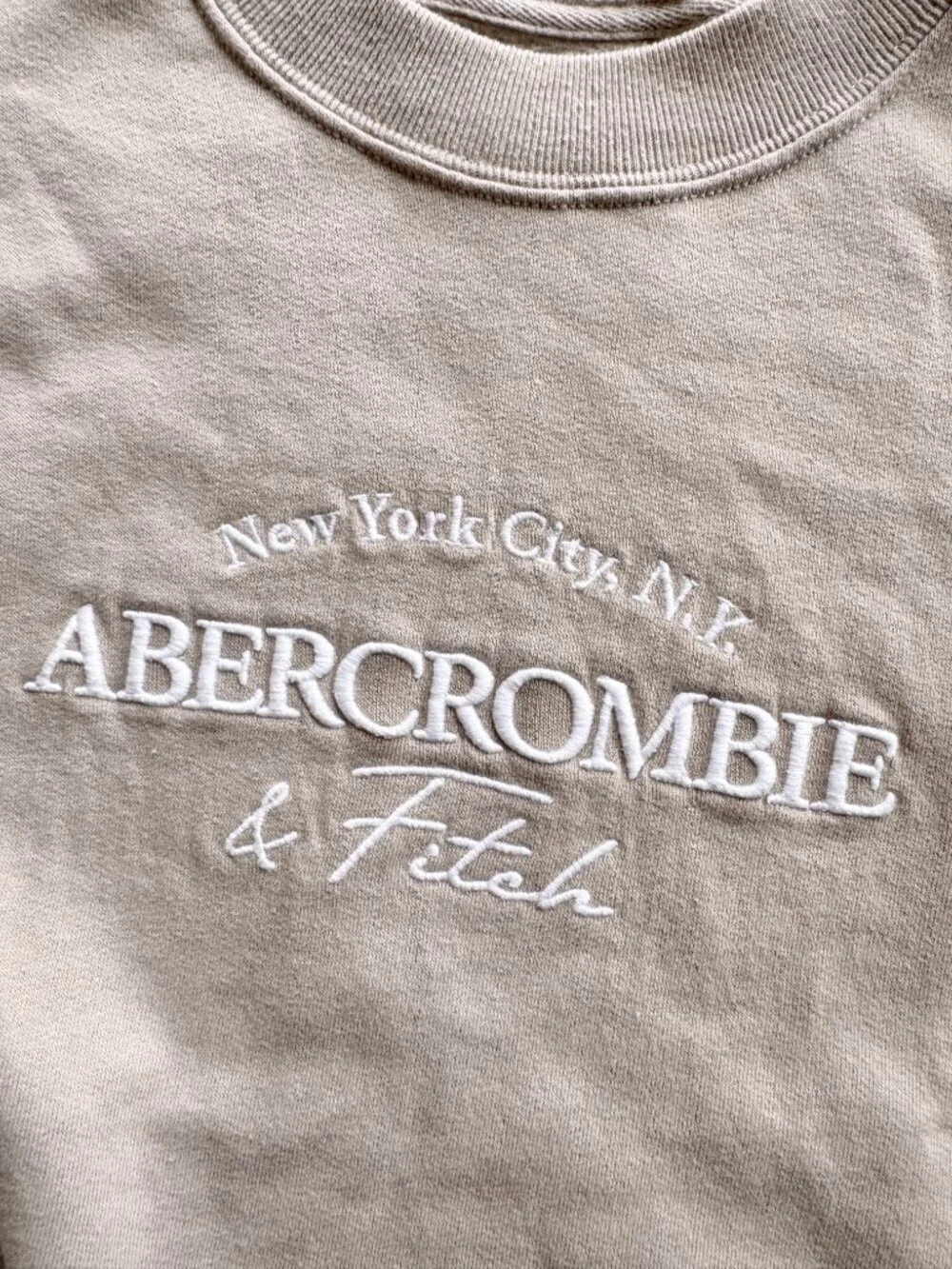 ABERCROMBIE & FITCH Taupe Cotton Fleece Embroidered Crew Sweatshirt, Size XS - Picture 9 of 14